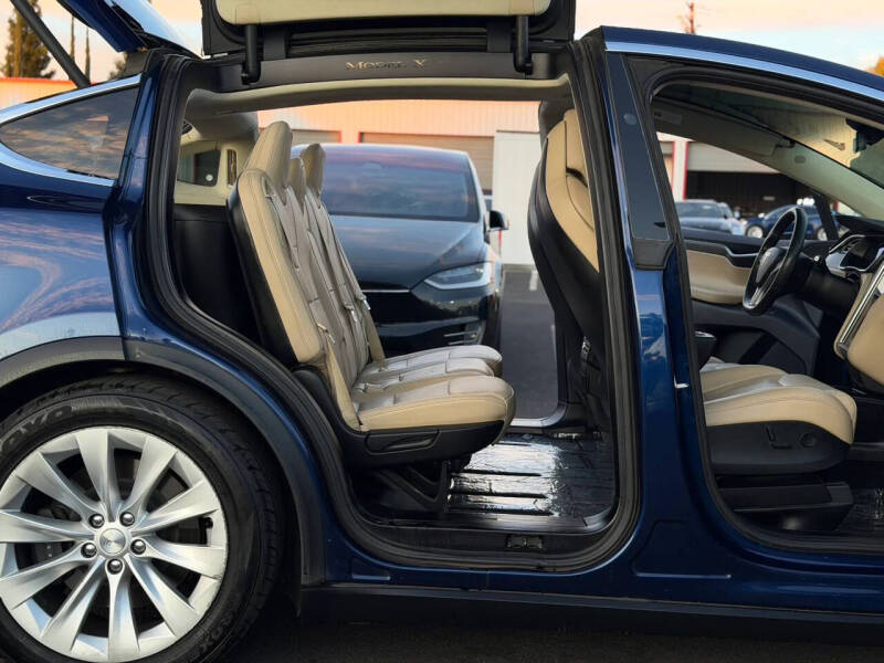 2017 Tesla Model X