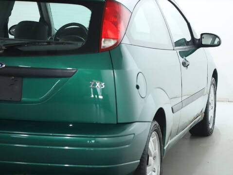 2003 Ford Focus ZX3