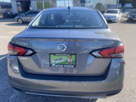 2020 Nissan Versa S