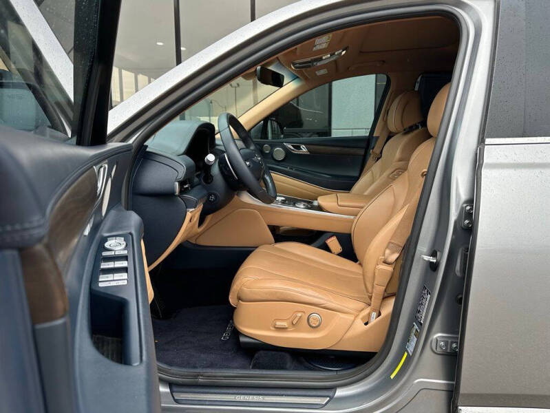 2023 Genesis GV80 2.5T