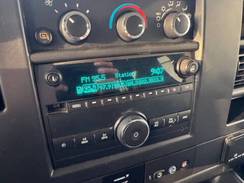 2018 Chevrolet Express LS 2500