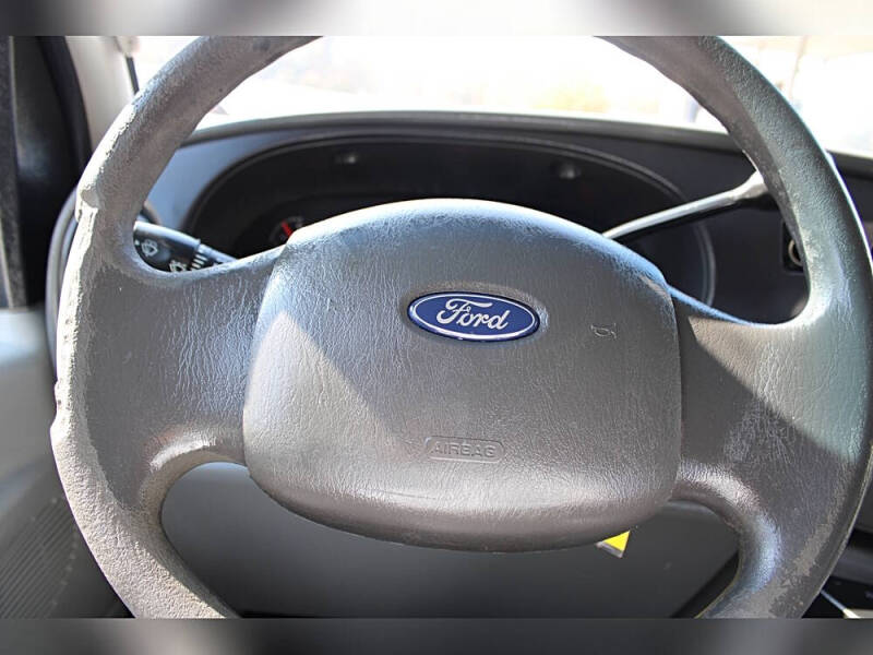 2007 Ford E-Series E-250