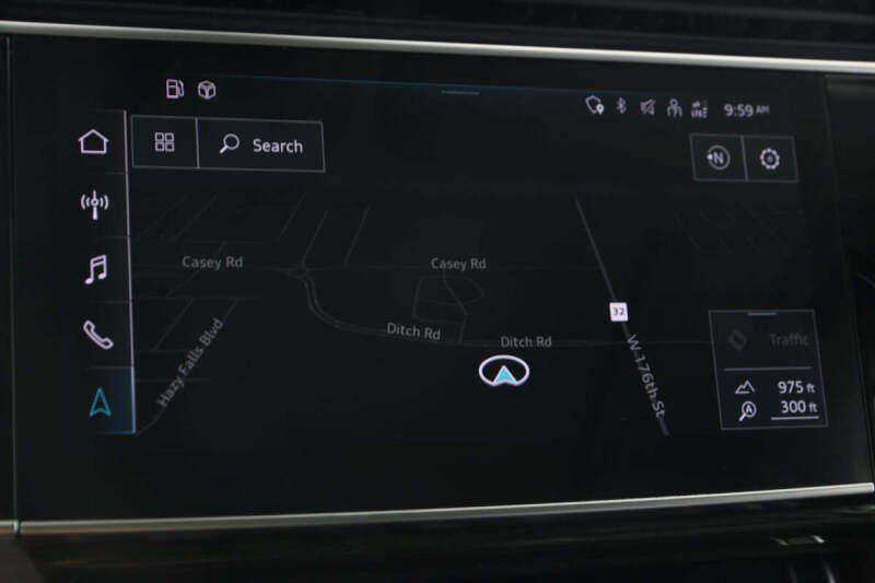 2022 Audi Q7 quattro Premium Plus 55 TFSI