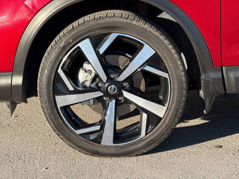 2022 Nissan Rogue Sport SL