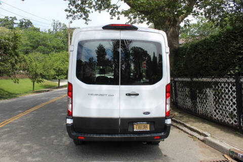 2023 Ford Transit 250