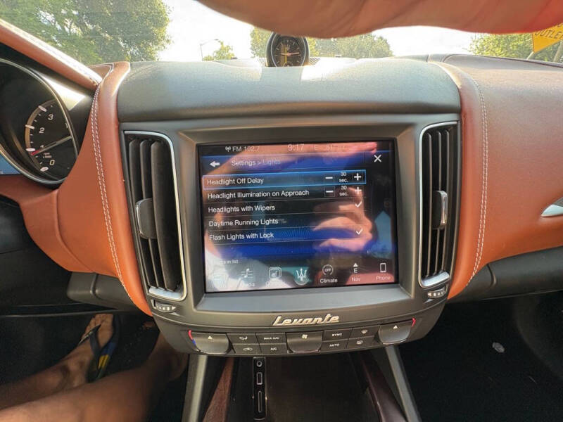 2017 Maserati Levante S