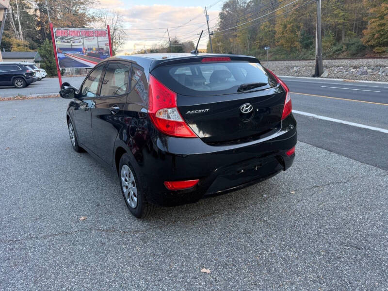 2017 Hyundai Accent SE