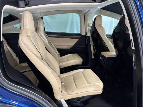 2016 Tesla Model X 75D