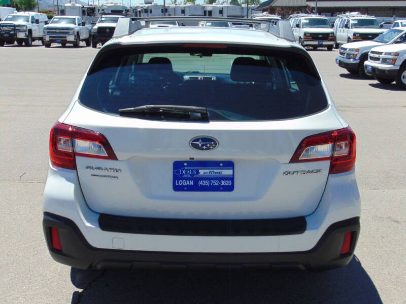 2018 Subaru Outback 2.5i