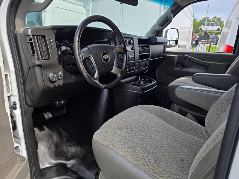 2019 Chevrolet Express 2500