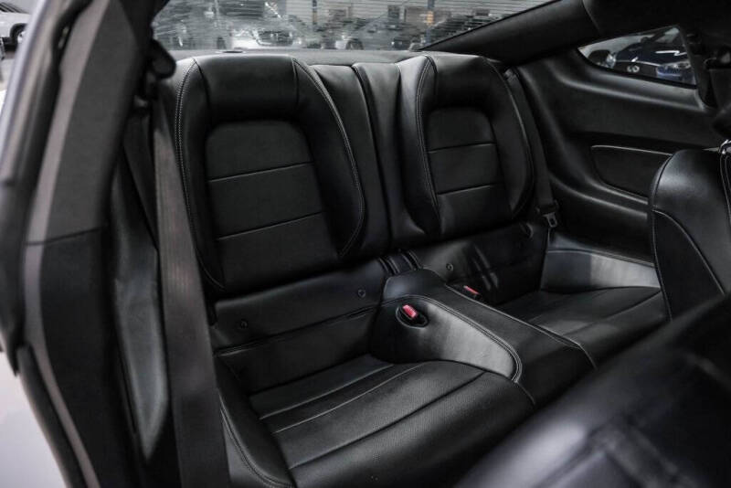 2017 Ford Mustang EcoBoost Premium