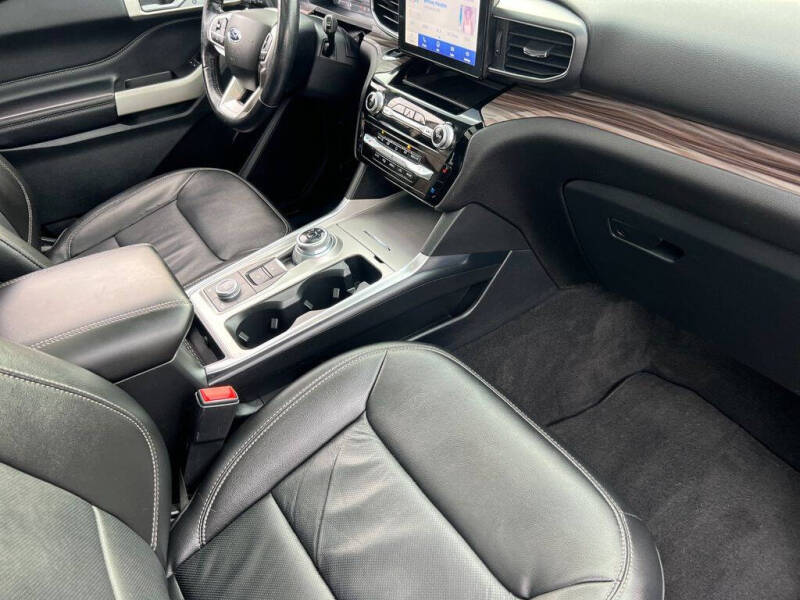 2022 Ford Explorer Hybrid Limited