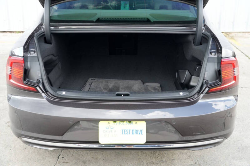 2024 Volvo S90 Recharge T8 Ultimate