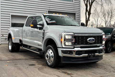 2025 Ford F-450 Super Duty Lariat