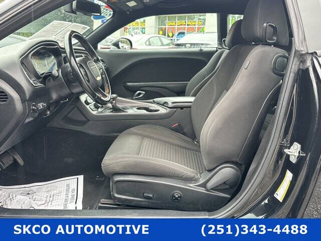 2019 Dodge Challenger SXT