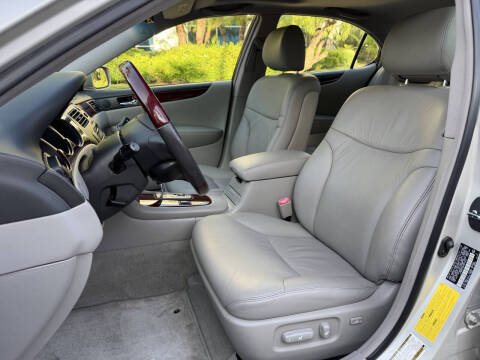 2004 Lexus ES 330