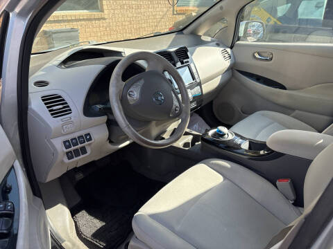 2015 Nissan LEAF SV