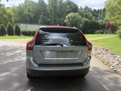 2013 Volvo XC60 3.2 Platinum