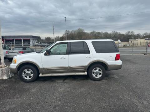 2004 Ford Expedition for sale at LINDER'S AUTO SALES in Gastonia NC