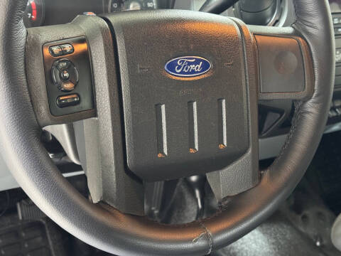 2011 Ford F-350 Super Duty XL