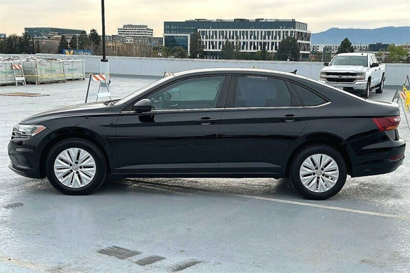 2019 Volkswagen Jetta