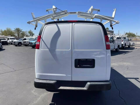 2022 Chevrolet Express 2500