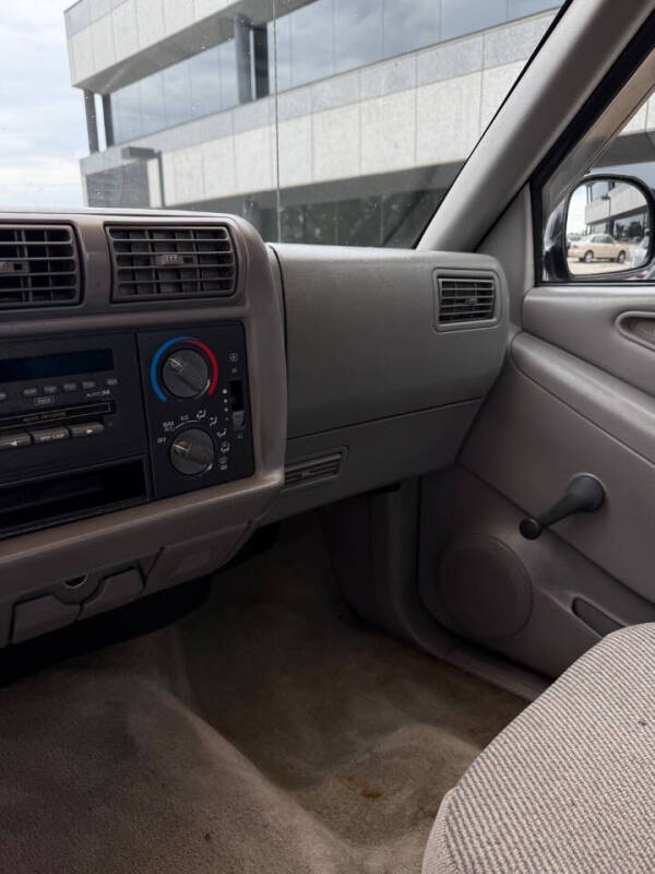 1996 Chevrolet S-10 LS