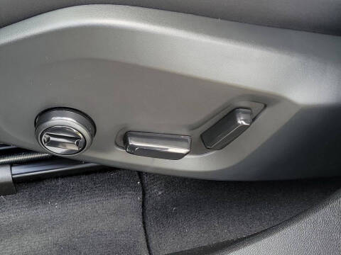 2026 Volvo XC60 B5 Core