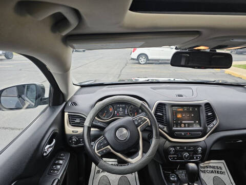 2016 Jeep Cherokee Latitude