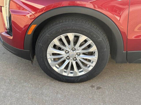 2024 Cadillac XT4 Luxury