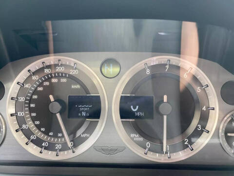 2011 Aston Martin V8 Vantage