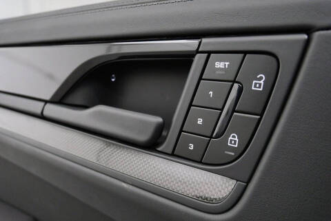 2025 Porsche Cayenne GTS Coupe