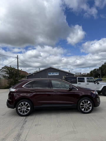 2017 Ford Edge Titanium