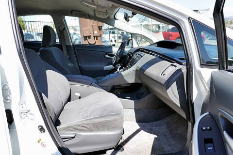 2010 Toyota Prius II