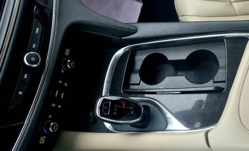 2018 Buick Enclave Essence