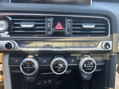 2021 Genesis G70