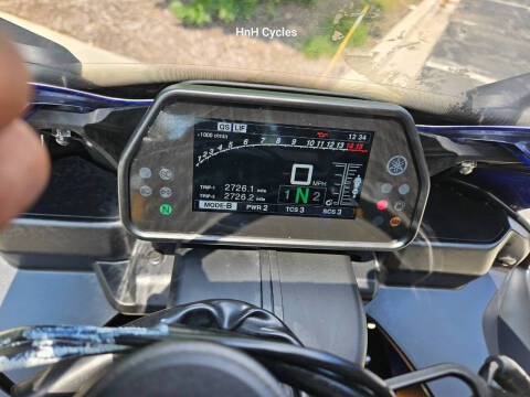2015 Yamaha YZF-R1