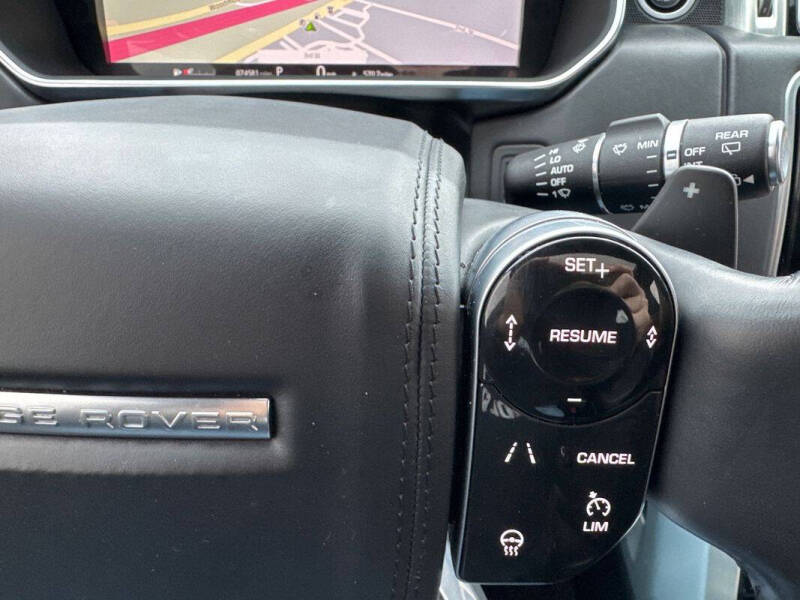 2020 Land Rover Range Rover P525 HSE