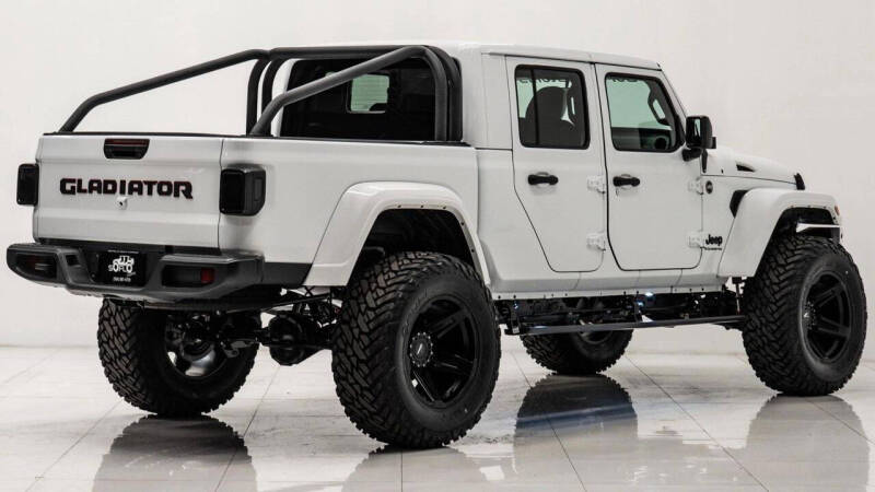 2025 Jeep Gladiator