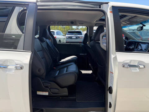 2017 Toyota Sienna