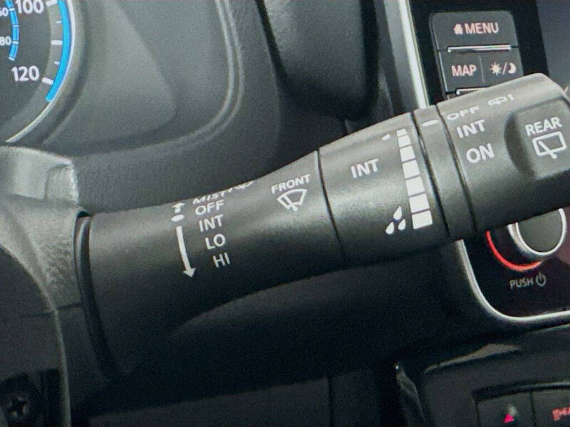 2022 Nissan LEAF SV PLUS