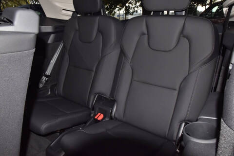 2025 Volvo XC90 B6 Plus Bright Theme 7P