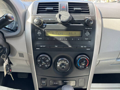 2009 Toyota Corolla LE