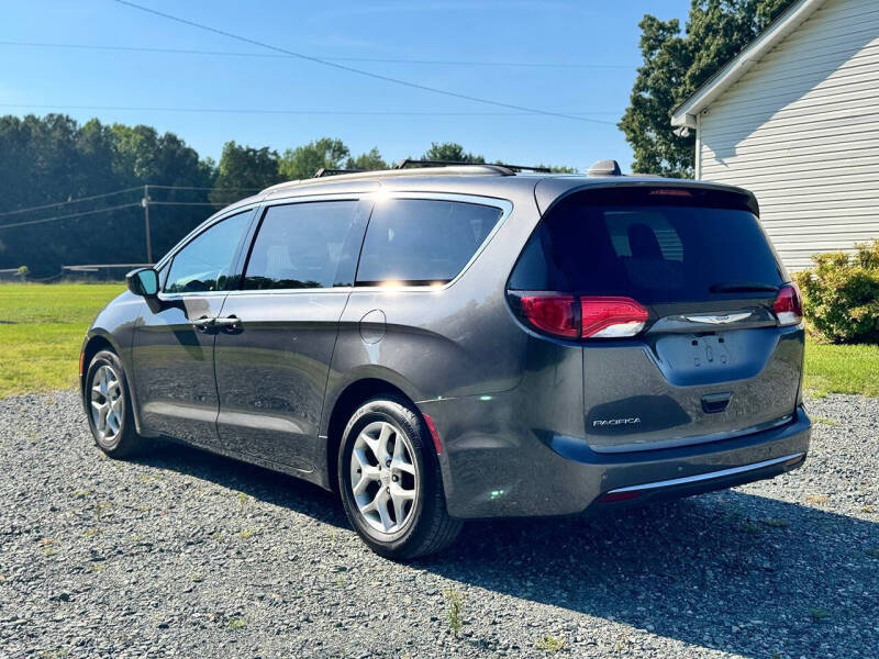 2018 Chrysler Pacifica Touring Plus