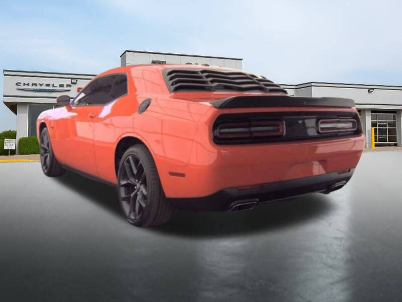 2023 Dodge Challenger SXT