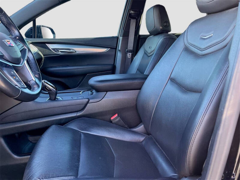 2019 Cadillac XT5 Premium Luxury