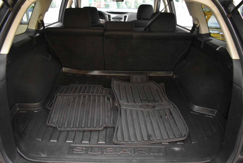 2011 Subaru Outback 2.5i Premium