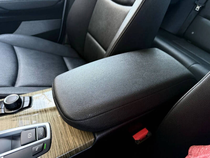 2017 BMW X3 sDrive28i