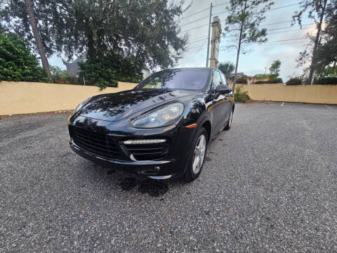 2013 Porsche Cayenne GTS