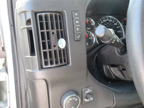 2022 GMC Savana 2500